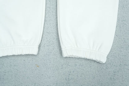 F - SWEATPANTS