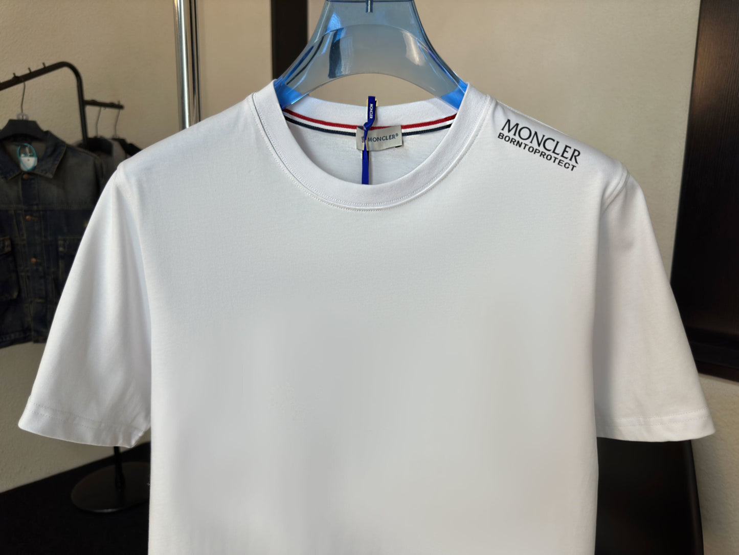 M - TSHIRT