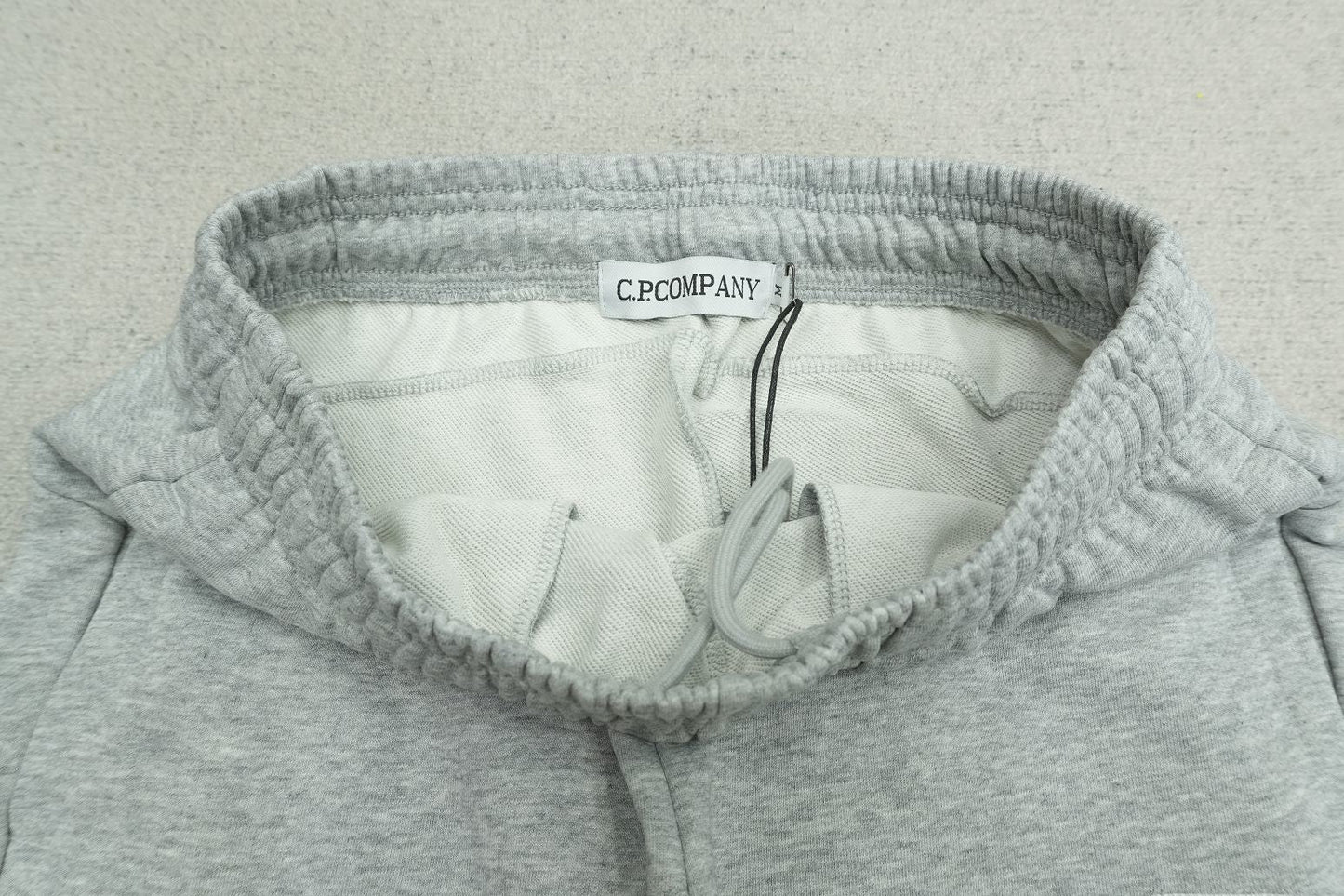 C - SWEATPANTS