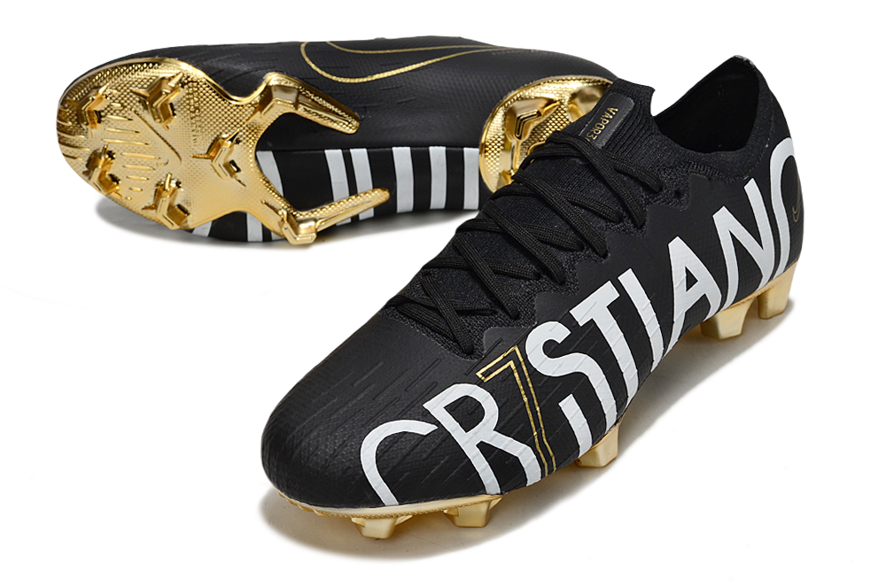 M - FUSSBALLSCHUHE