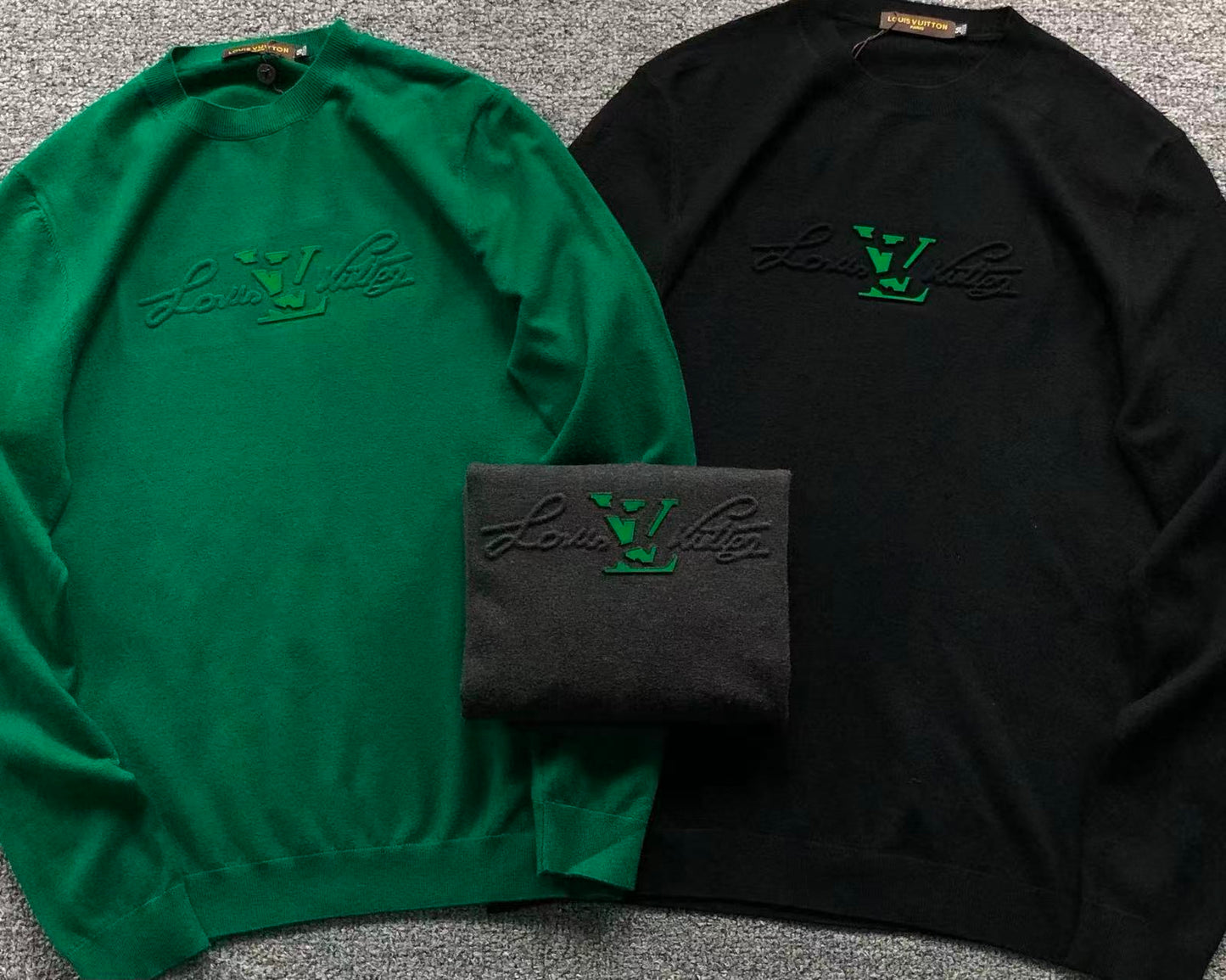 L - SWEATER