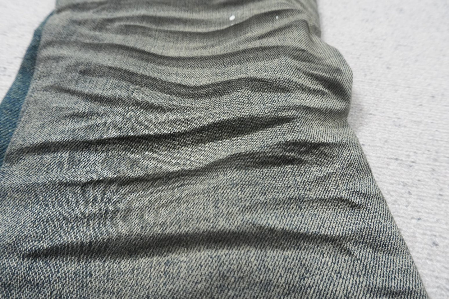 P - JEANS