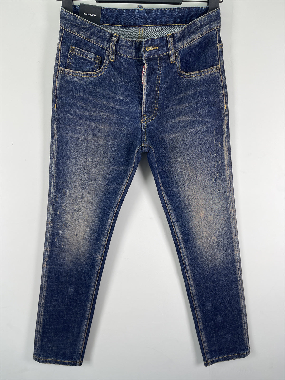 D - JEANS
