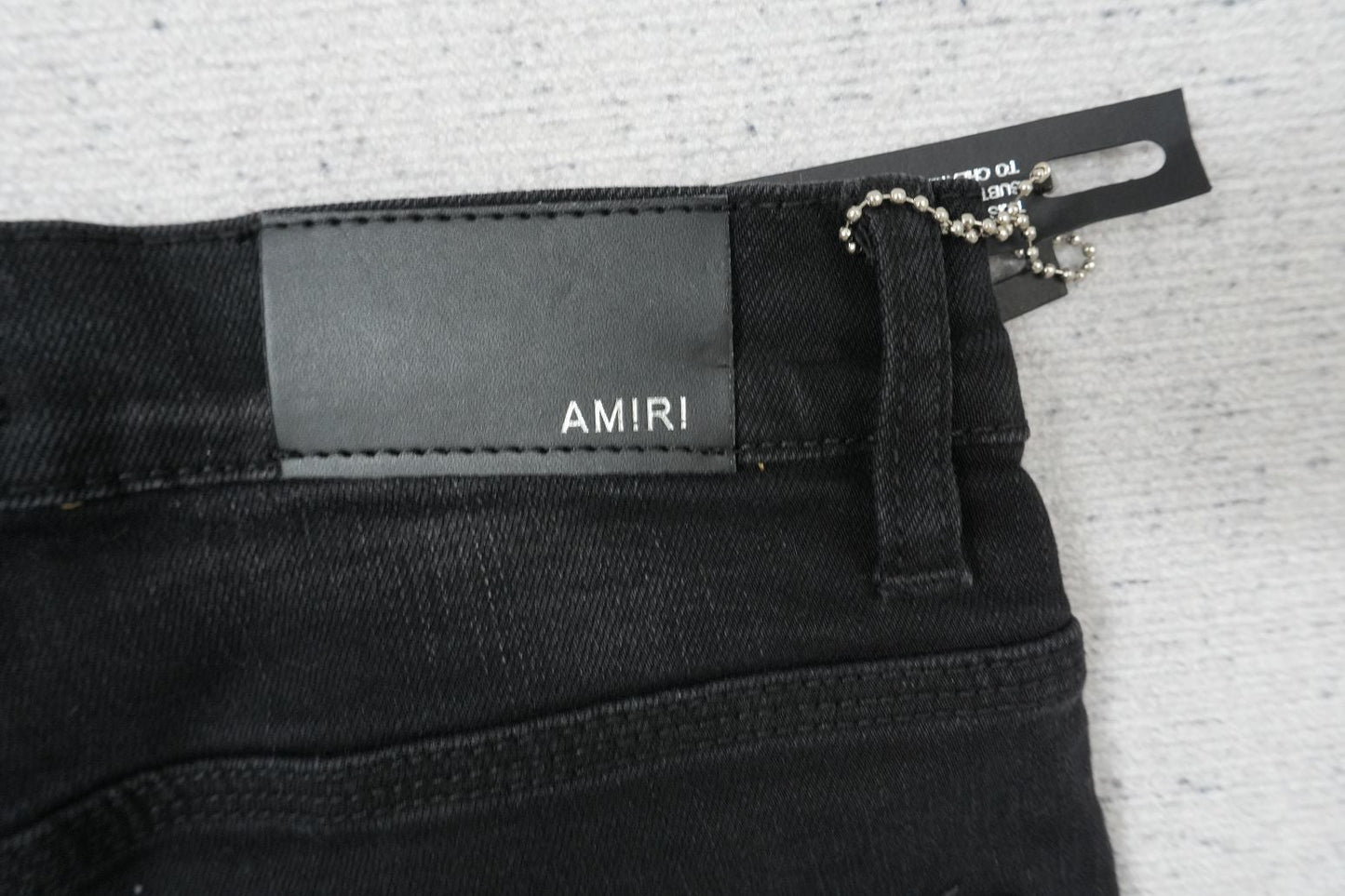 A - JEANS