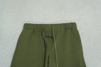 F - SWEATPANTS