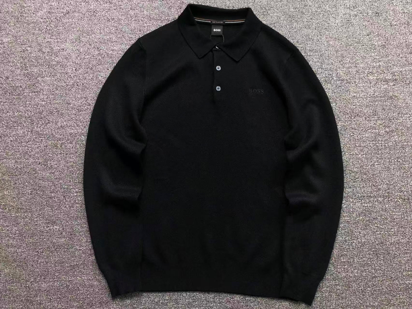 H - SWEATER