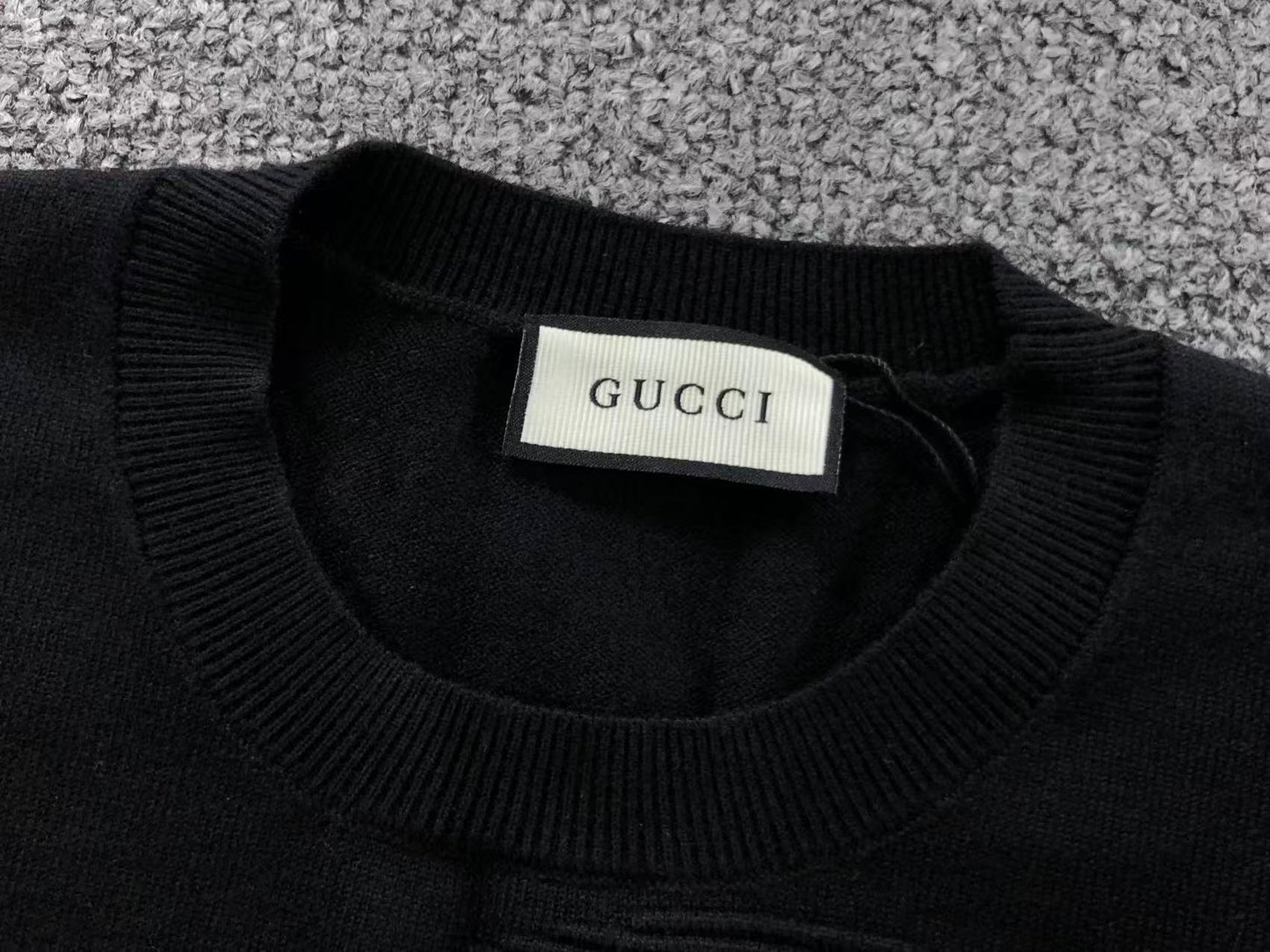 GG - SWEATER