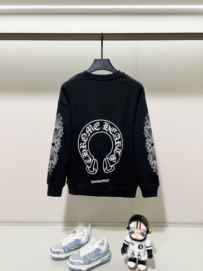 P - SWEATER
