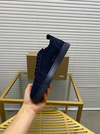 C - SNEAKERS