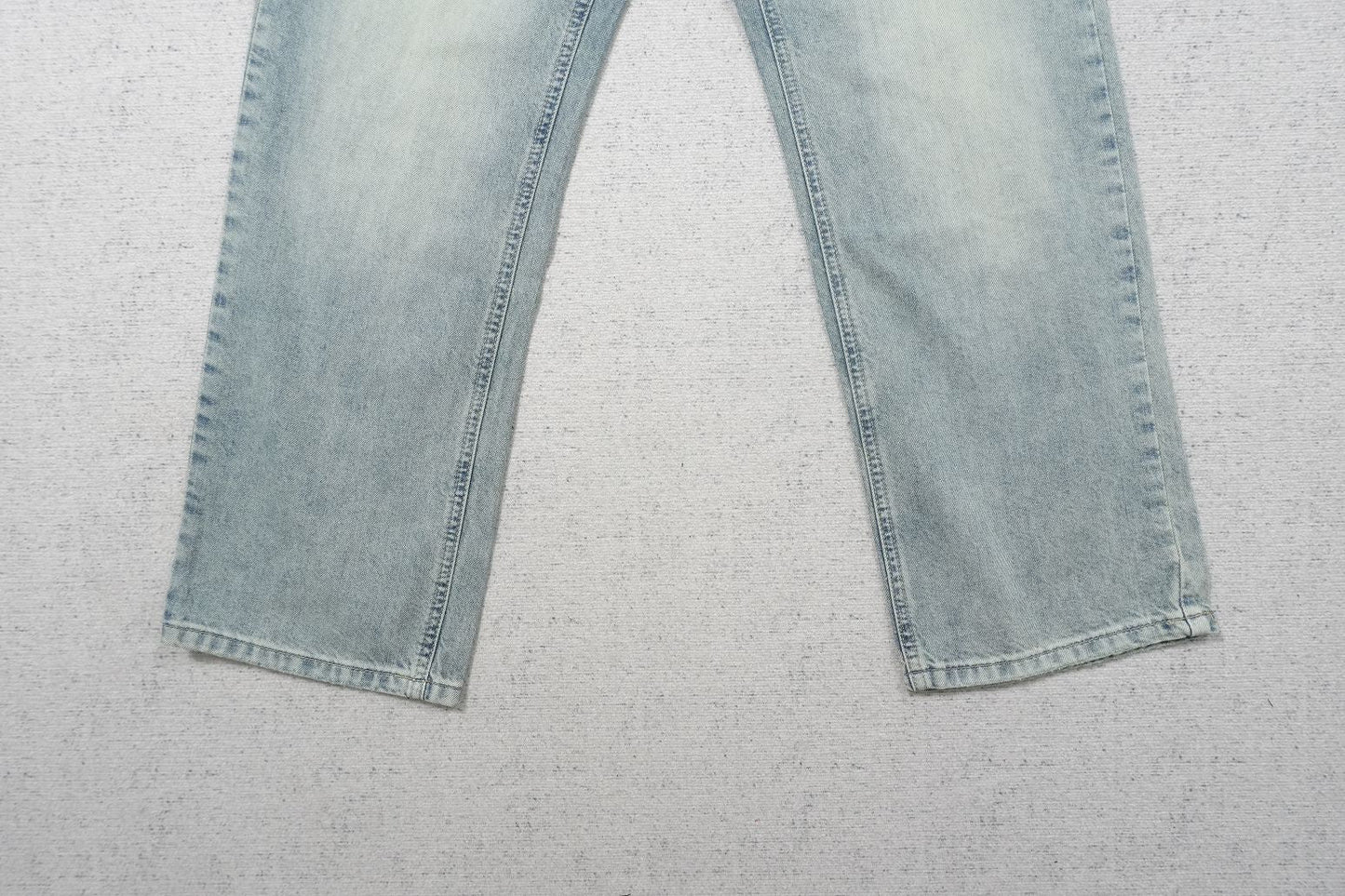 A - JEANS