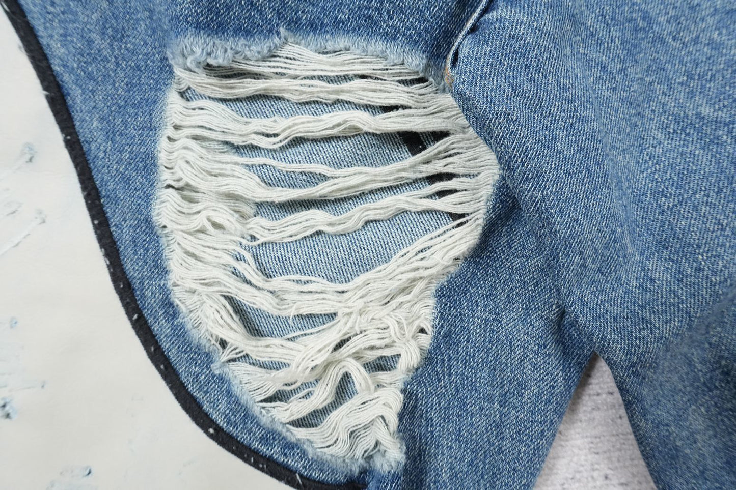 T - JEANS