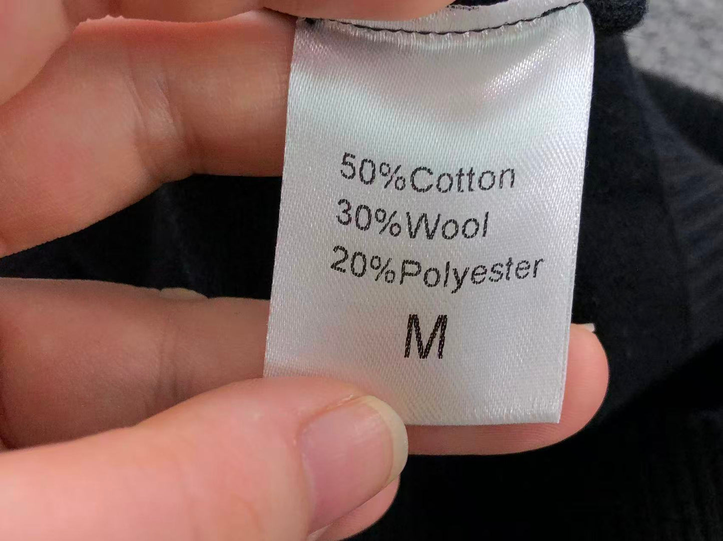B - SWEATER