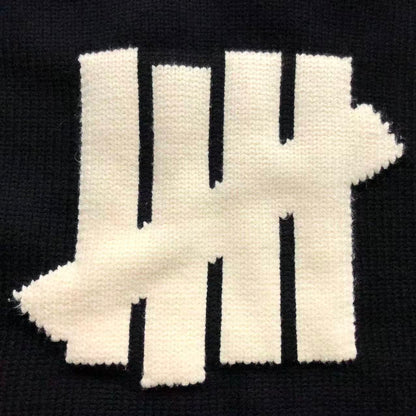 U - SWEATER