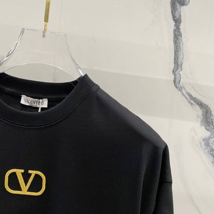 V - TSHIRT