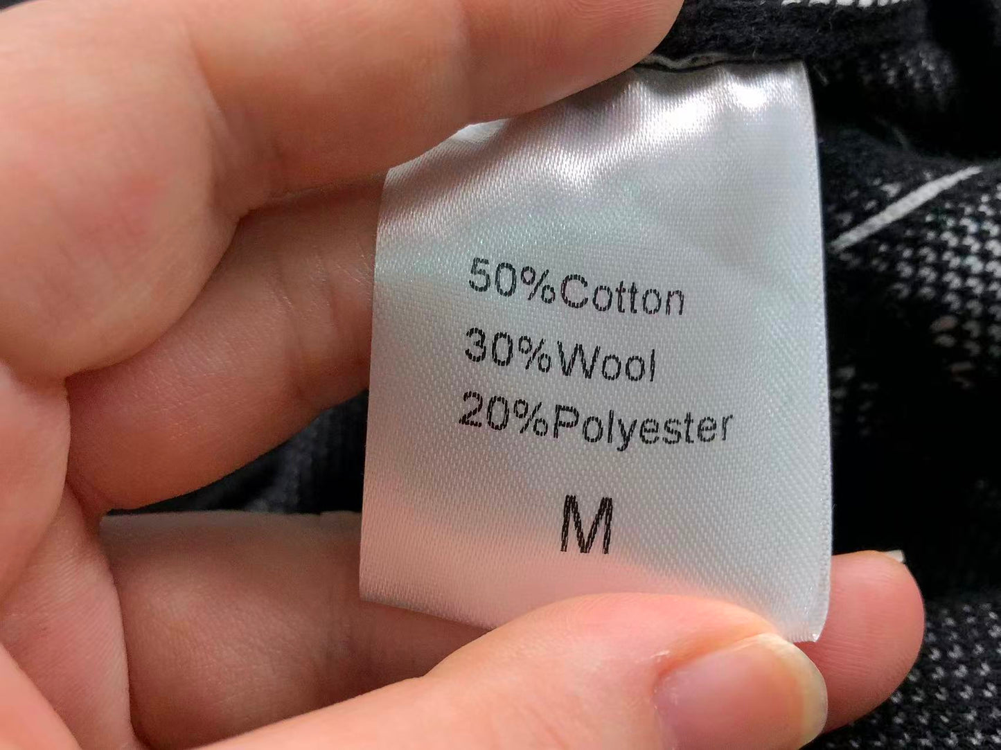 L - SWEATER