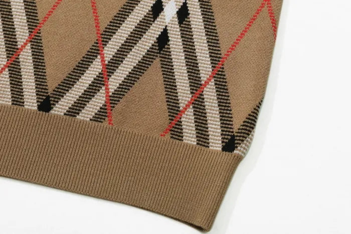 B - SWEATER