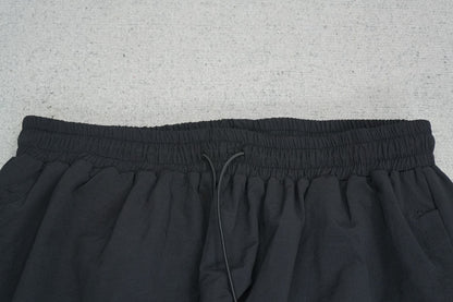 C - SWEATPANTS