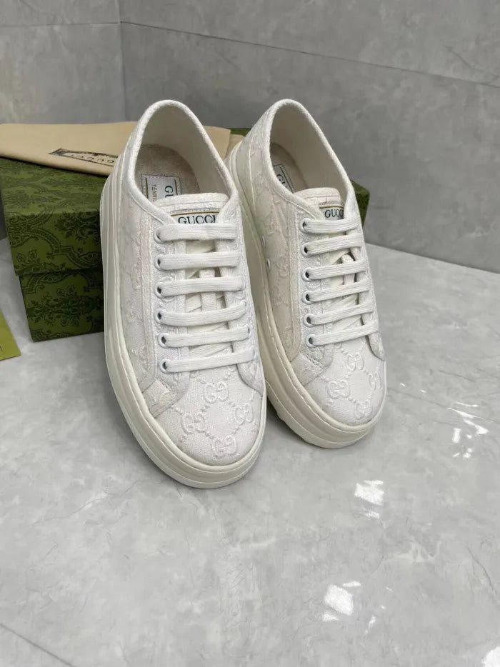GG - SNEAKERS