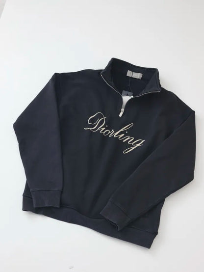 D - SWEATER