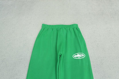 C - SWEATPANTS