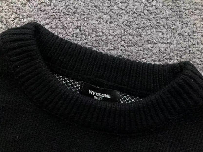 W - SWEATER