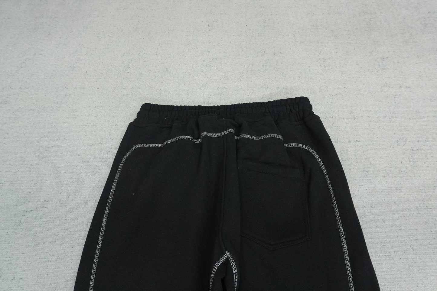 K - SWEATPANTS