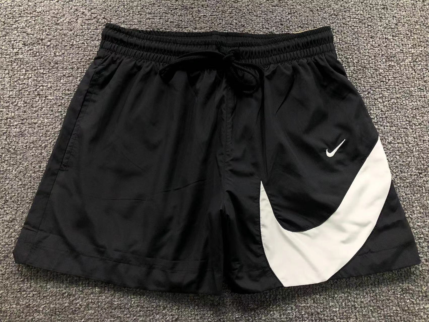 N - SHORTS