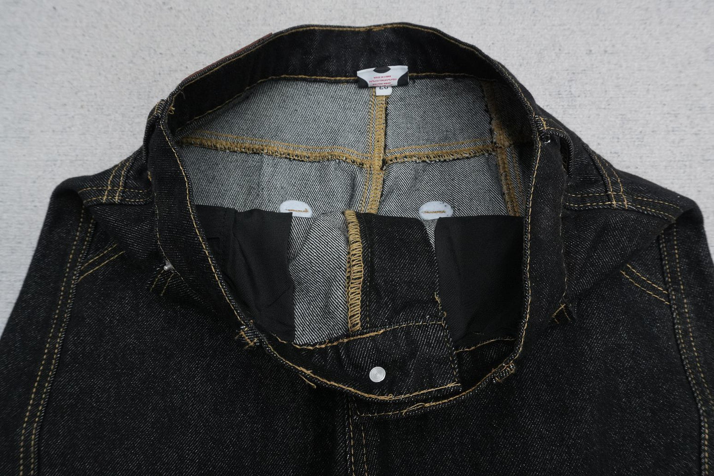 M - JEANS