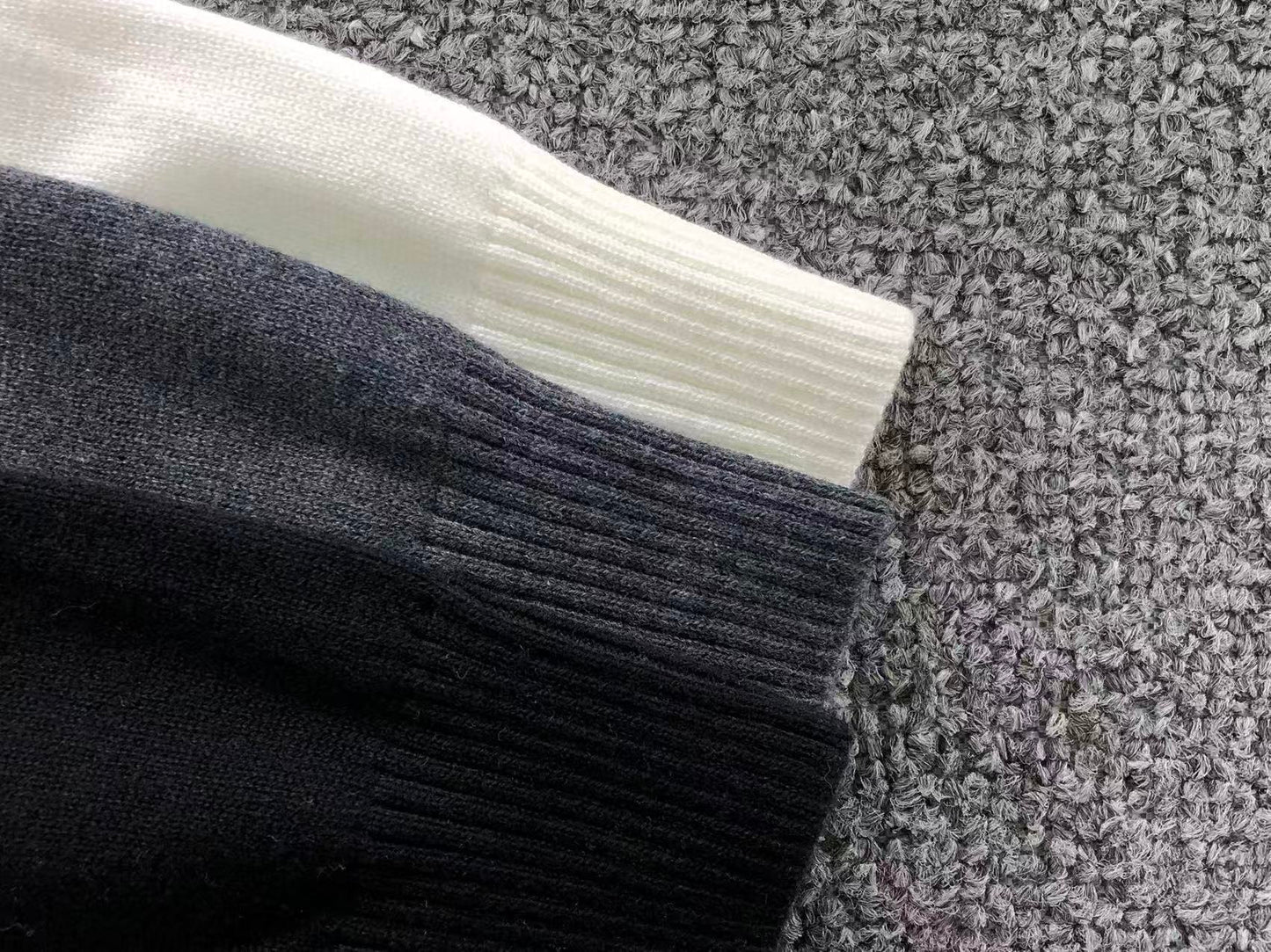 B - SWEATER