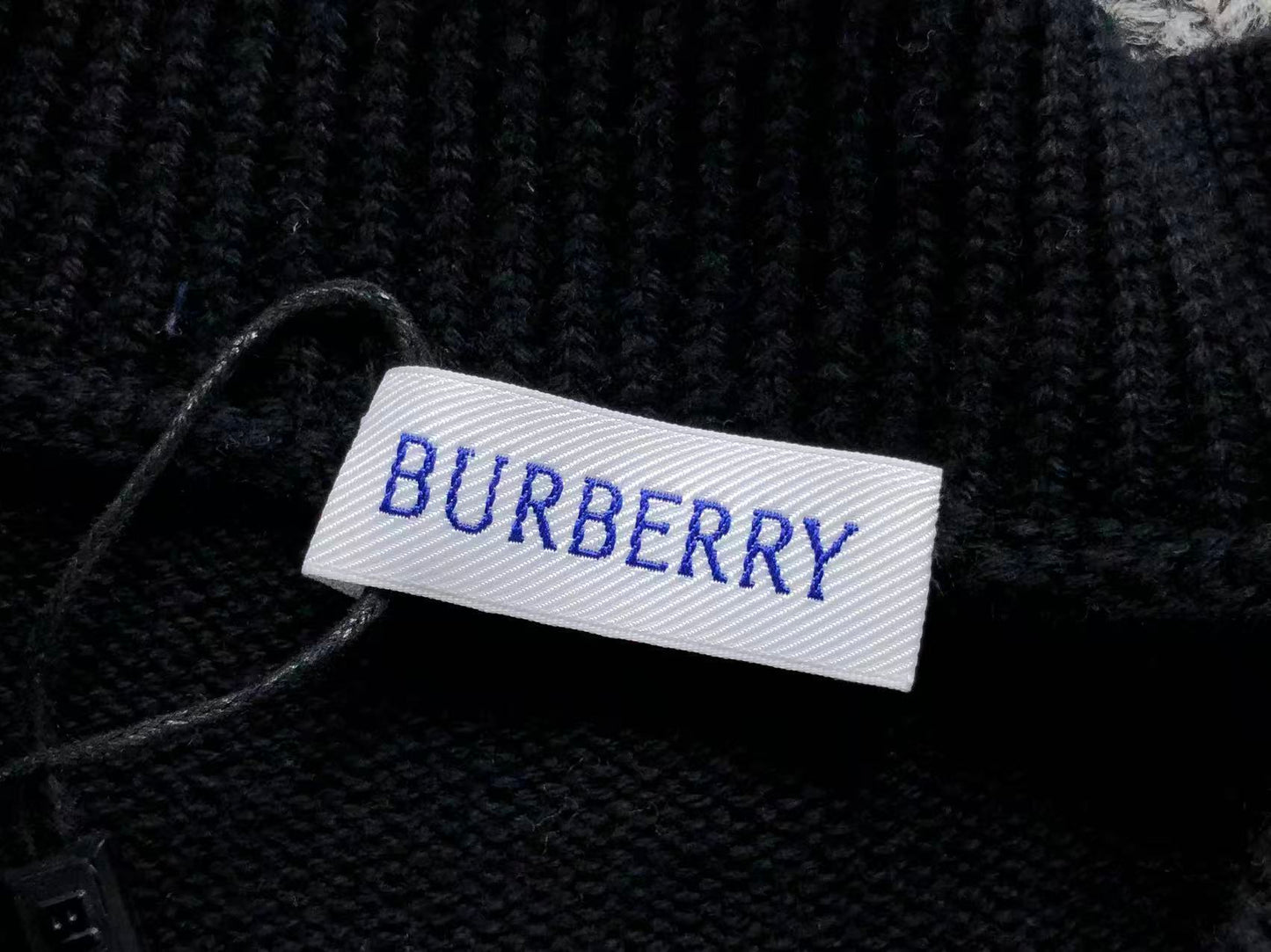 B - SWEATER
