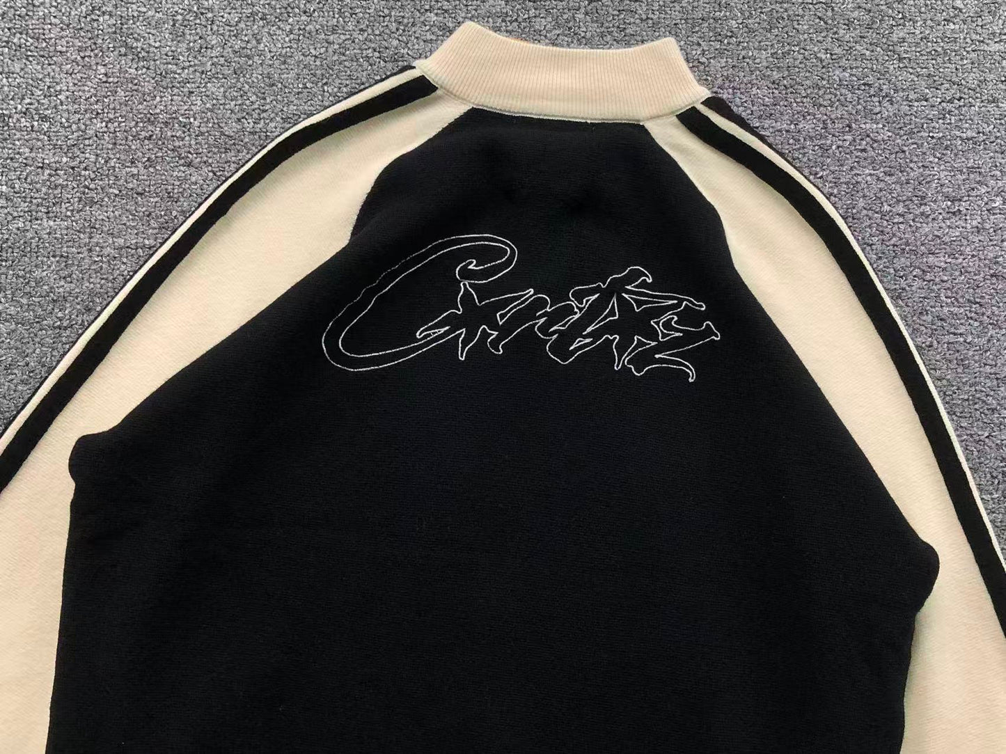 C - SWEATER