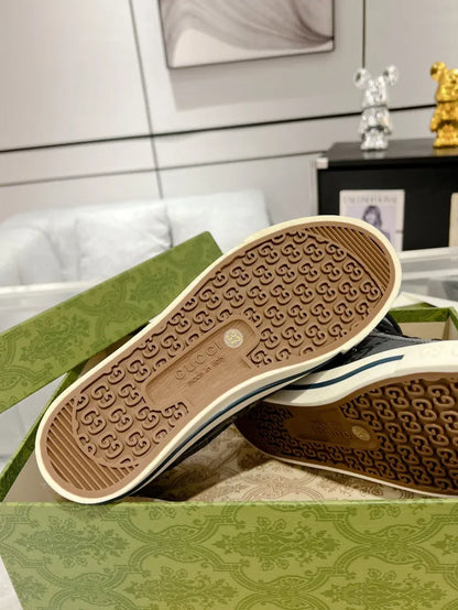 GG - SNEAKERS