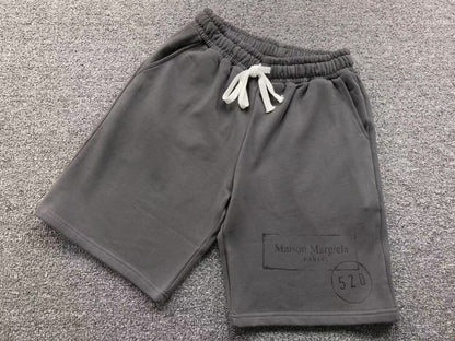 M - SHORTS