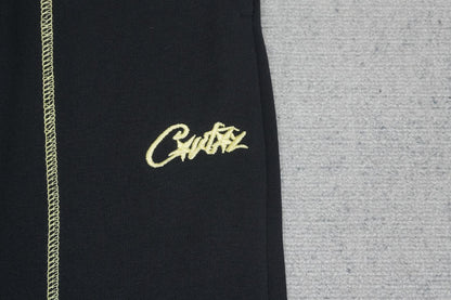 C - SWEATPANTS