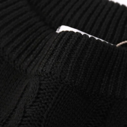 D - SWEATER