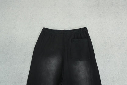 M - SWEATPANTS
