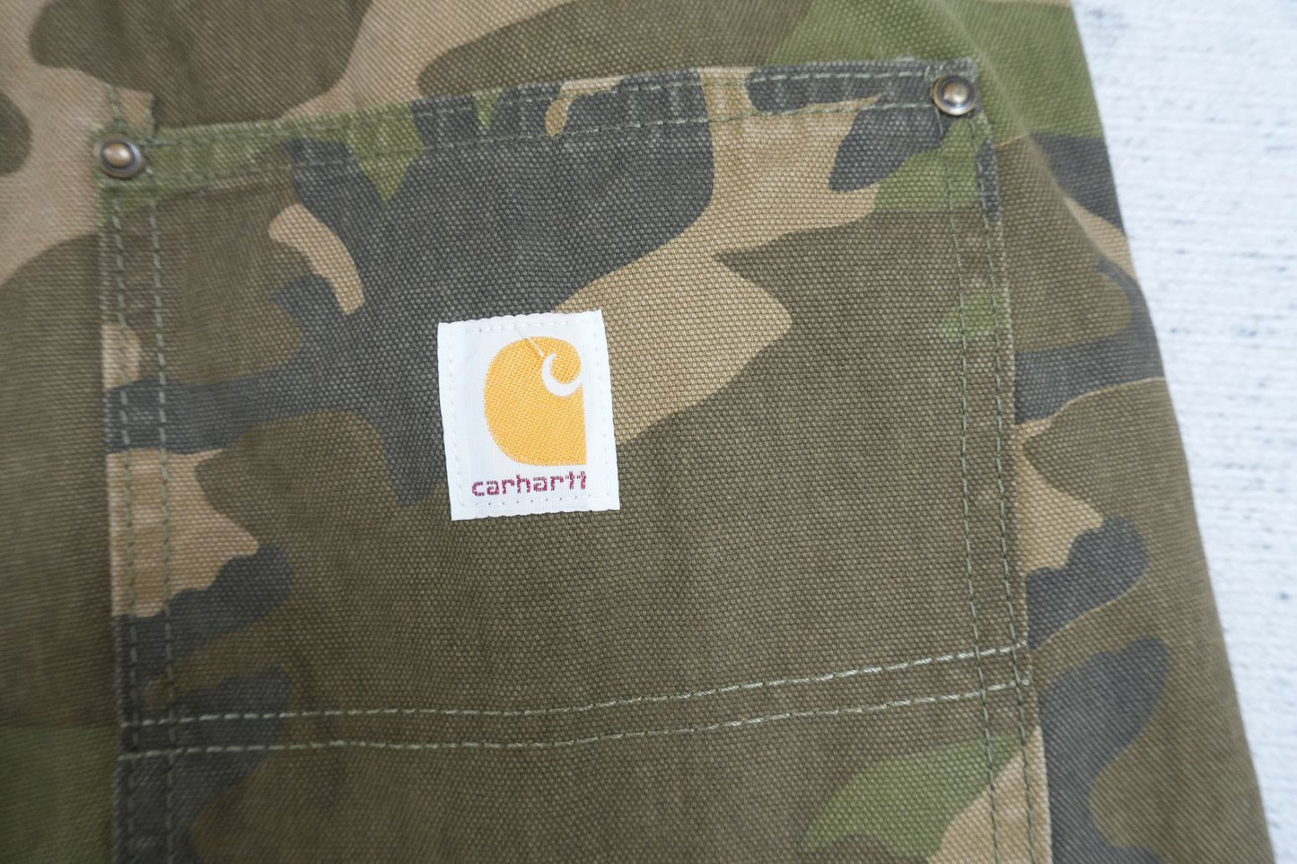 C - JEANS
