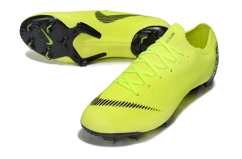 M - FUSSBALLSCHUHE