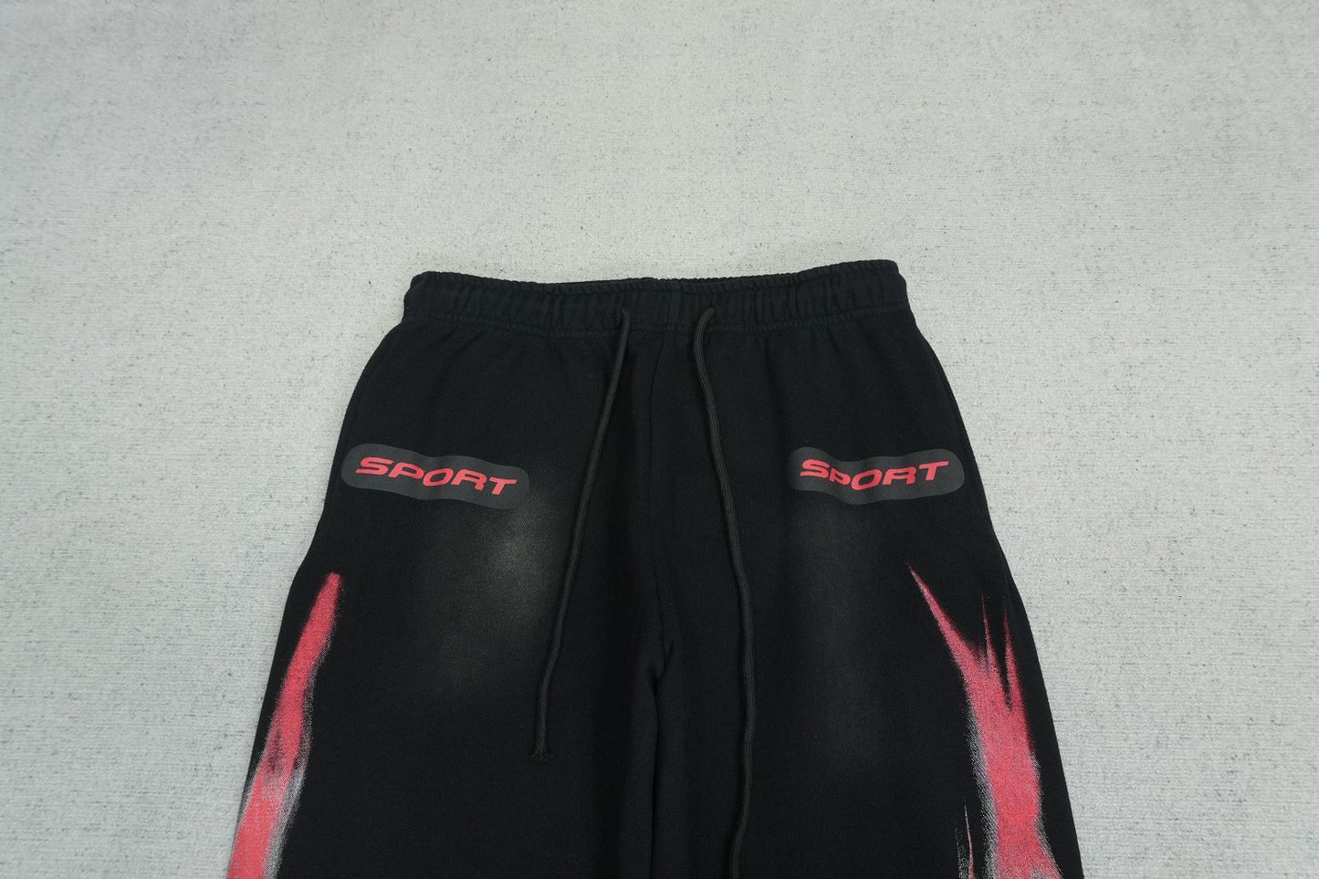H - SWEATPANTS