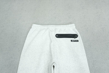 S - SWEATPANTS
