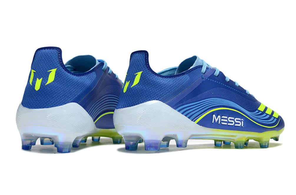 F - FUSSBALLSCHUHE