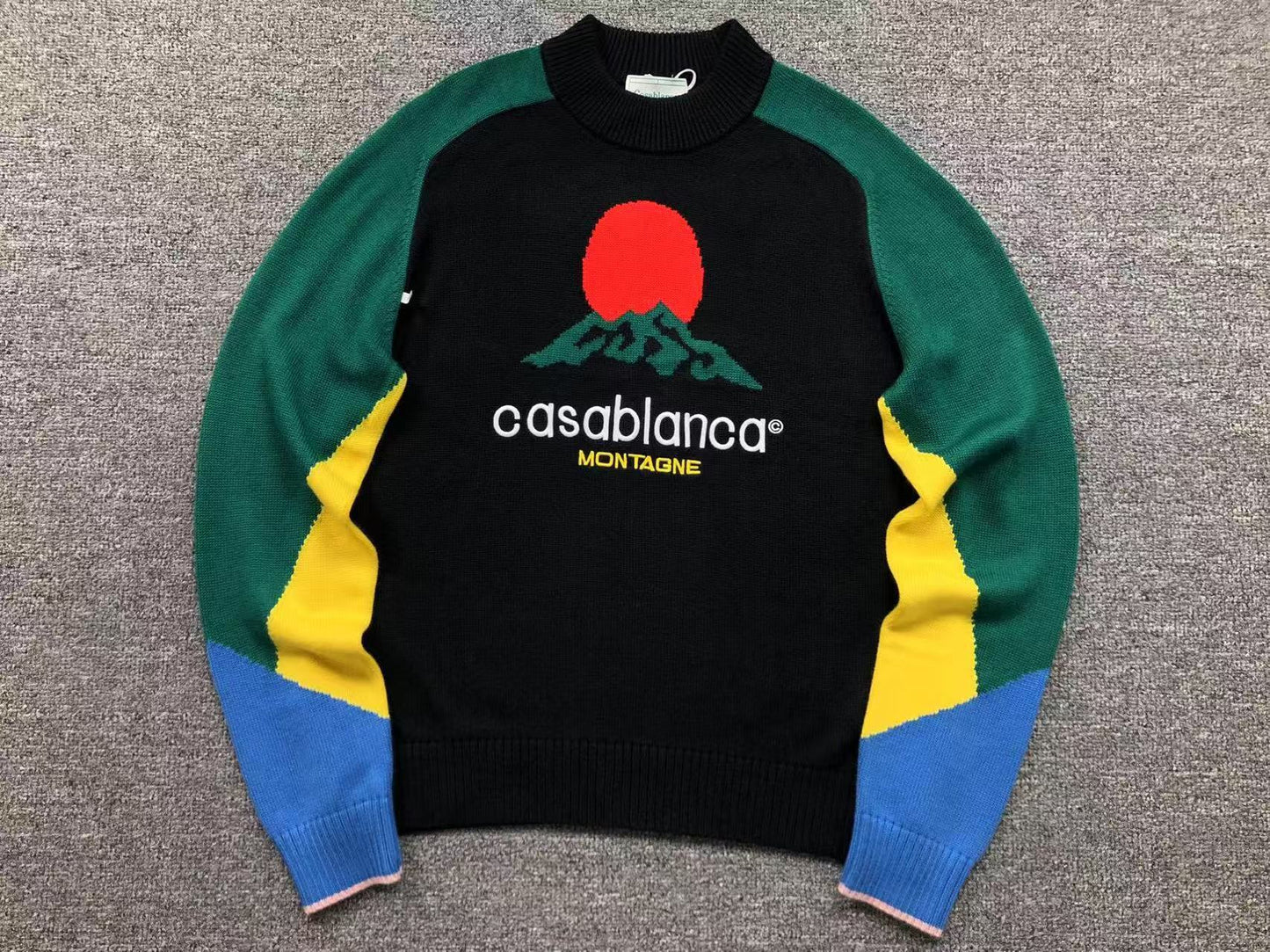 C - SWEATER