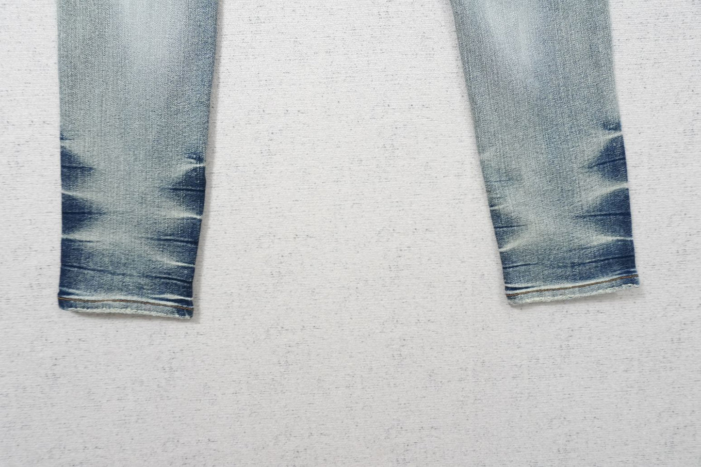 A - JEANS