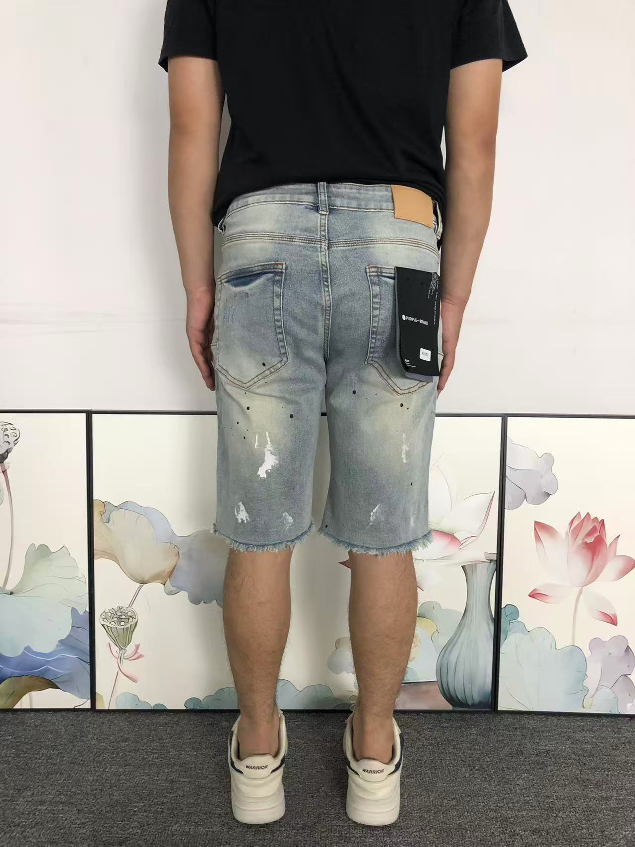P - SHORTS