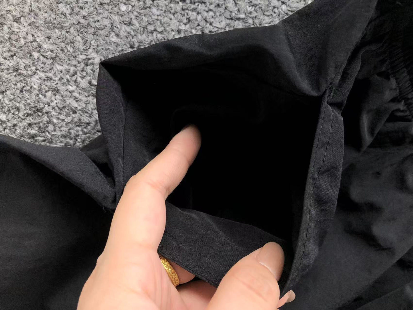 U - SHORTS