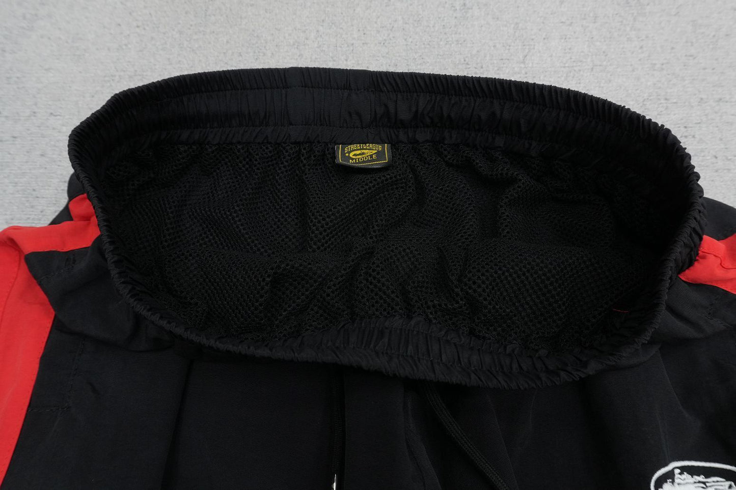 C - SWEATPANTS