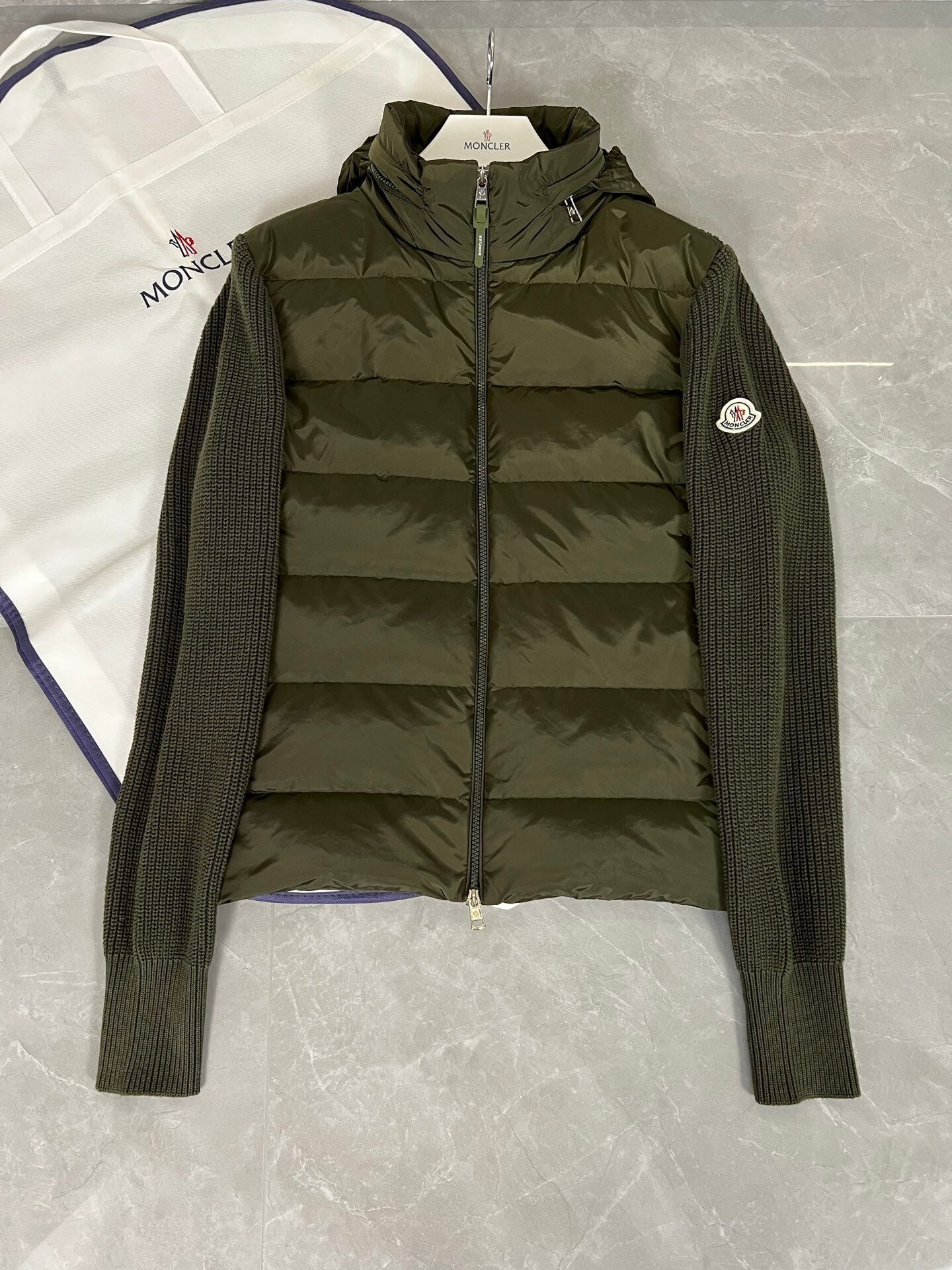 P - CARDIGAN