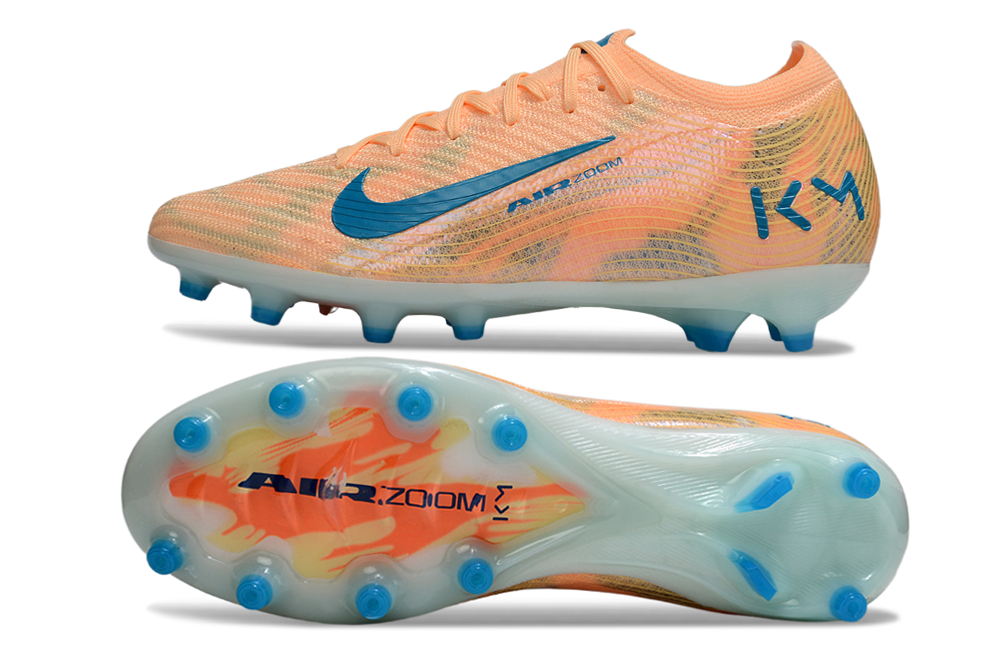 M - FUSSBALLSCHUHE