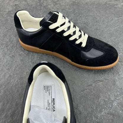M - SNEAKERS