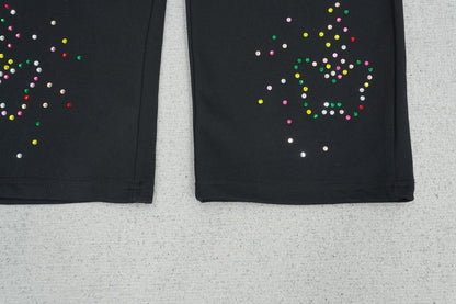 B - SWEATPANTS
